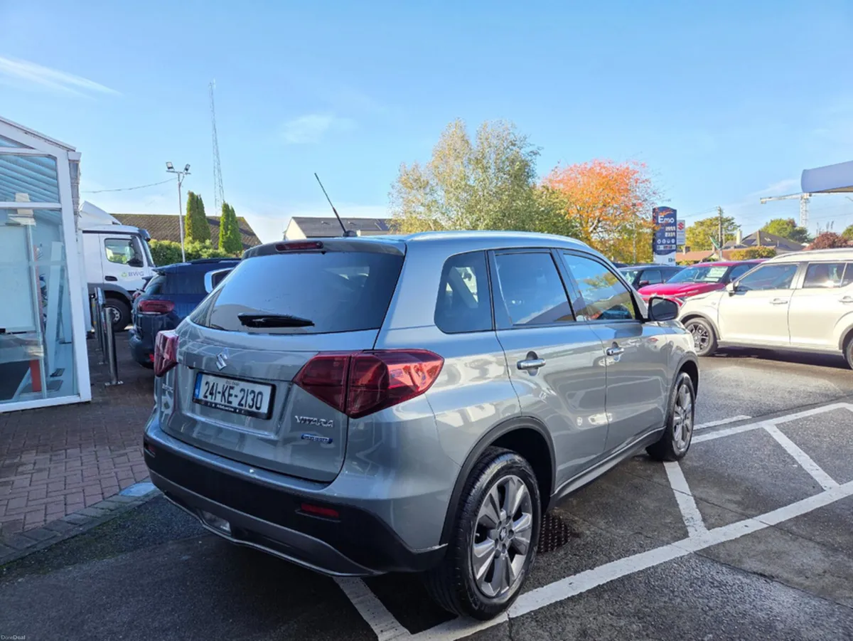 Image 4 of 17