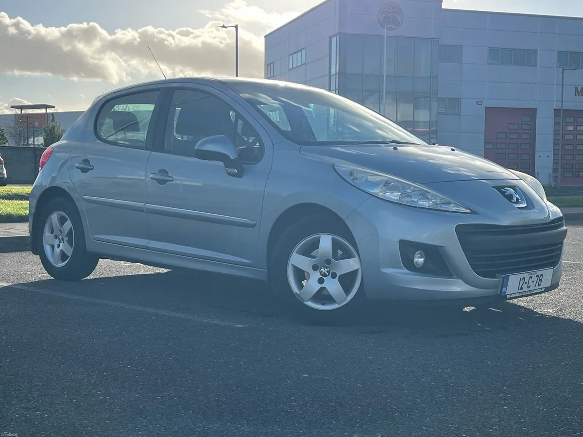Image 2 of 10