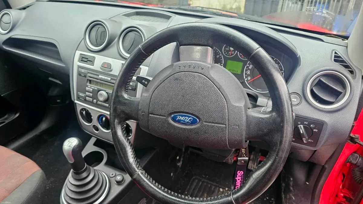 Image 4 of 6