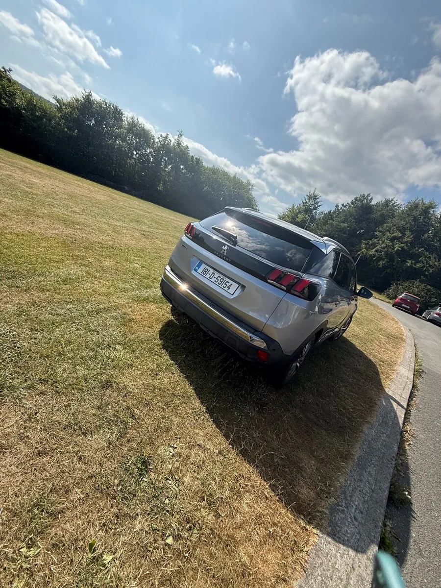 Image 4 of 10