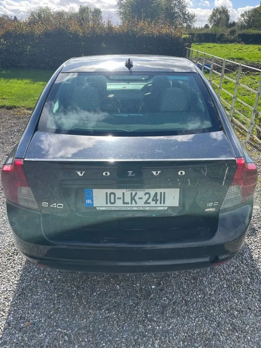 Image 4 of 10