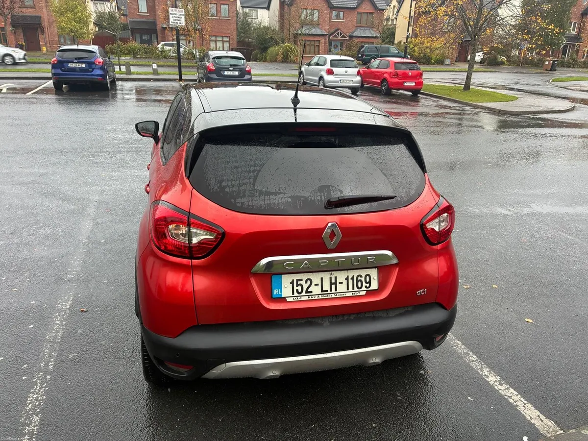 Image 4 of 18