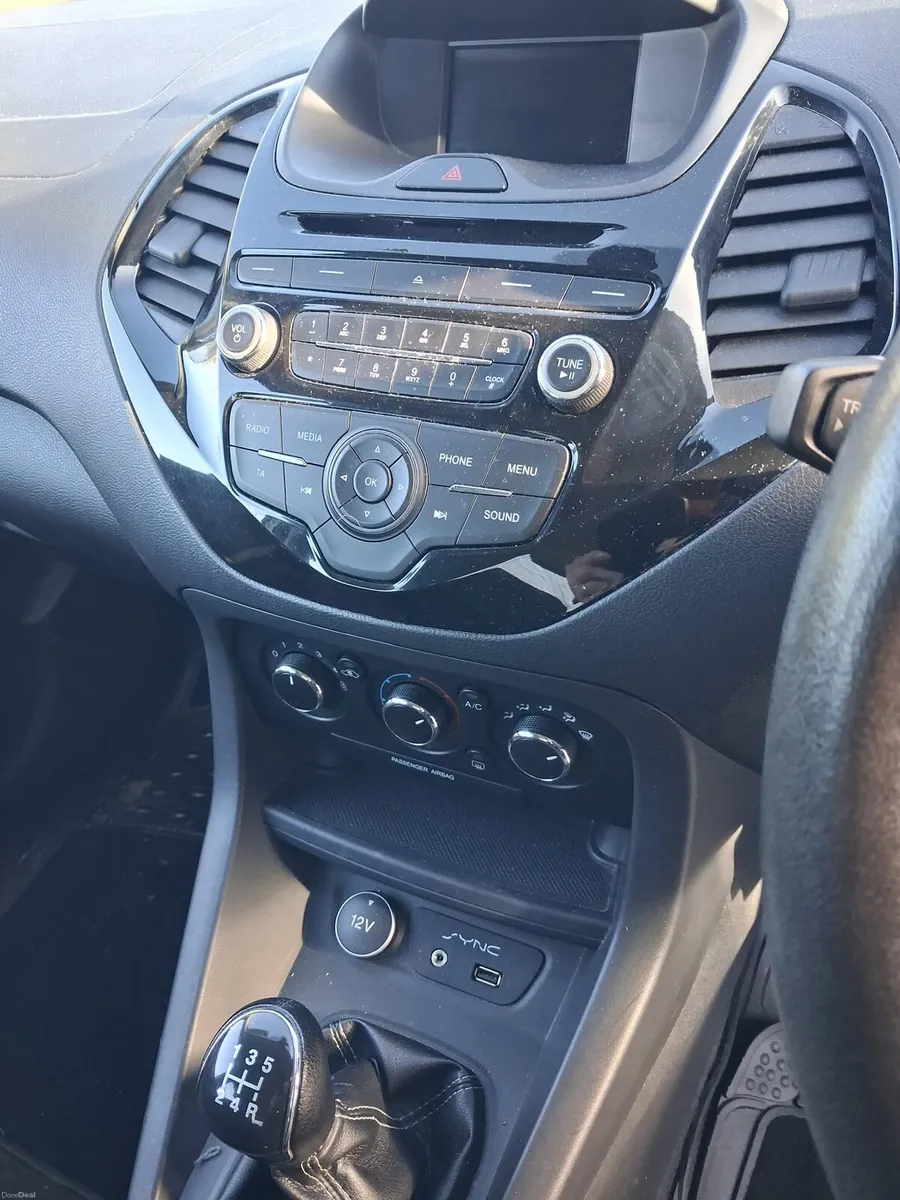Image 4 of 8
