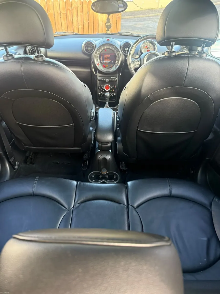 Image 4 of 20