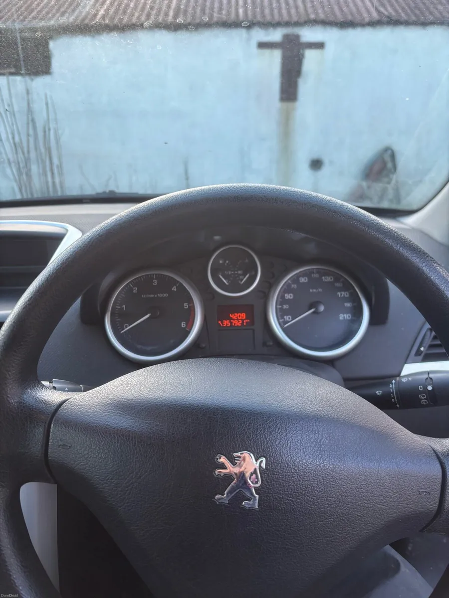 Image 6 of 8