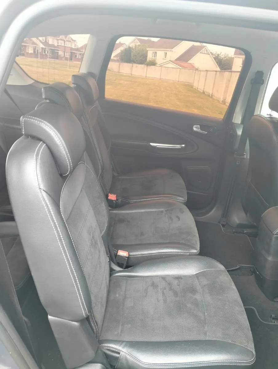 Image 2 of 10