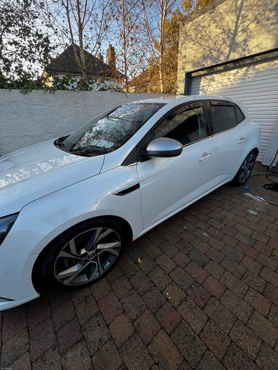 Image 2 of 10