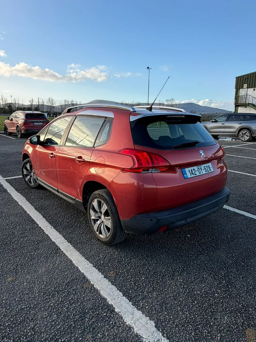 Image 3 of 11
