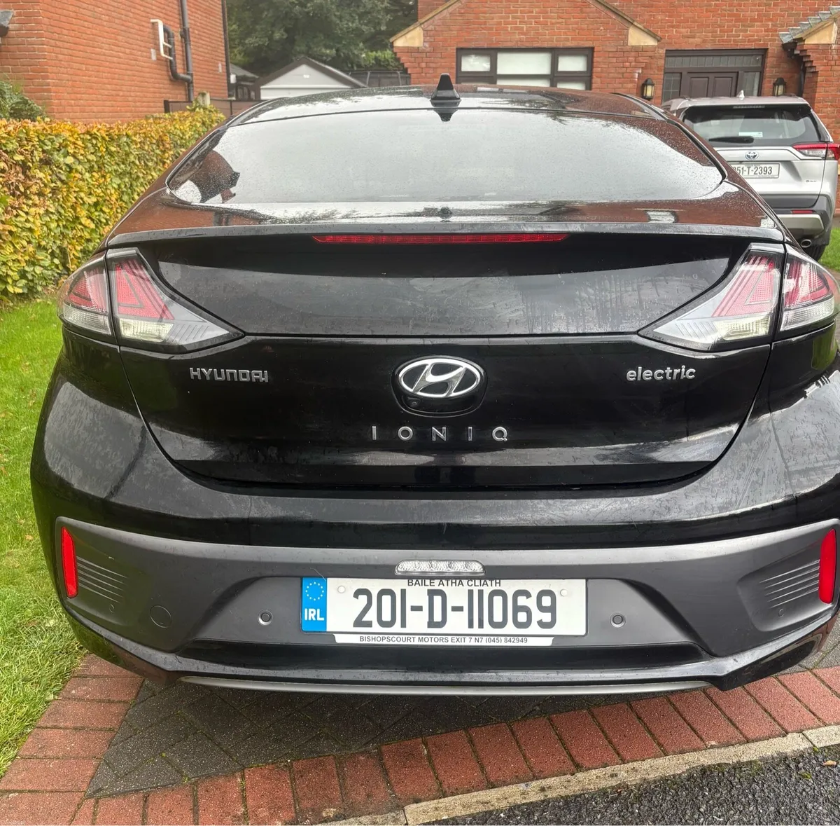 Image 4 of 12