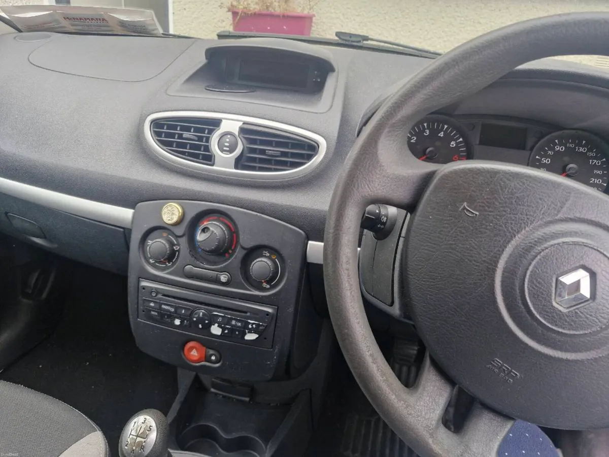 Image 4 of 8