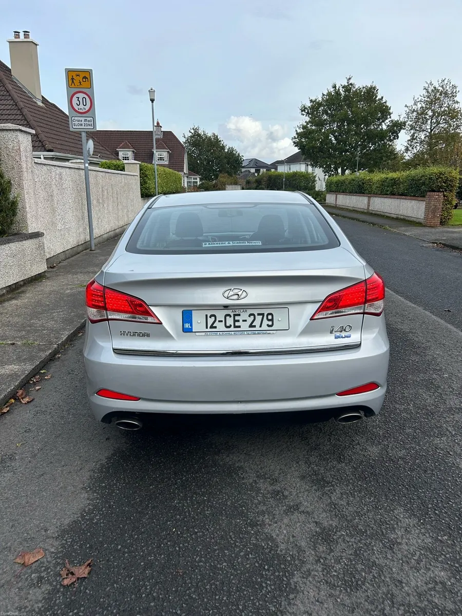 Image 4 of 7