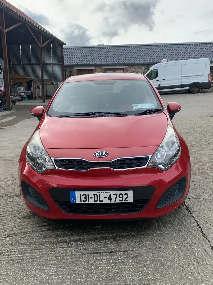 Image 2 of 10
