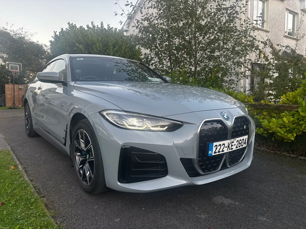 Image 2 of 10