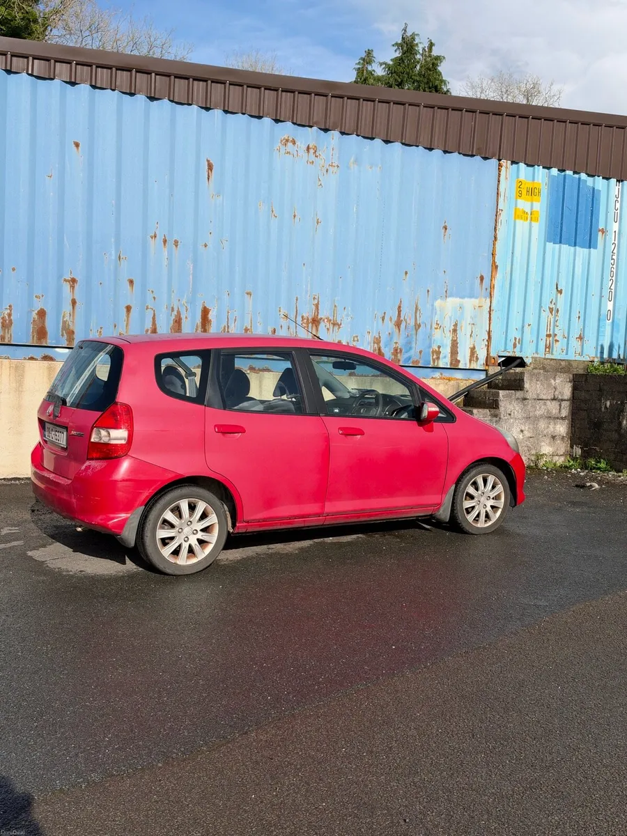 Image 4 of 5