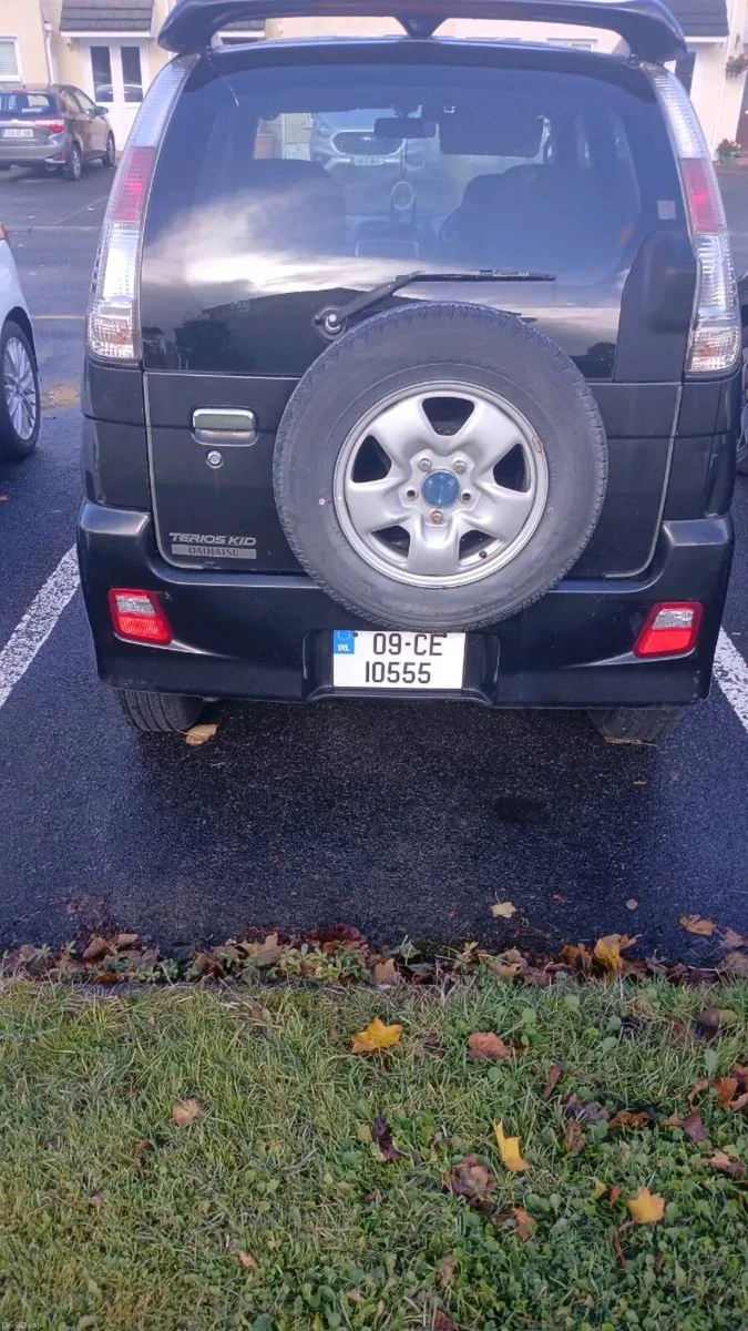 Image 1 of 8