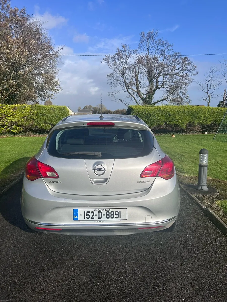Image 4 of 10