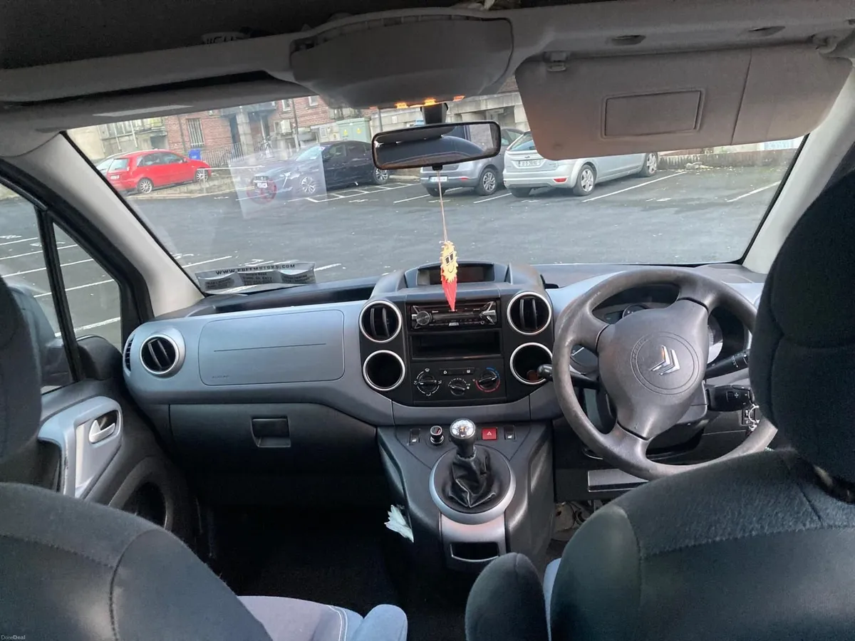 Image 6 of 18