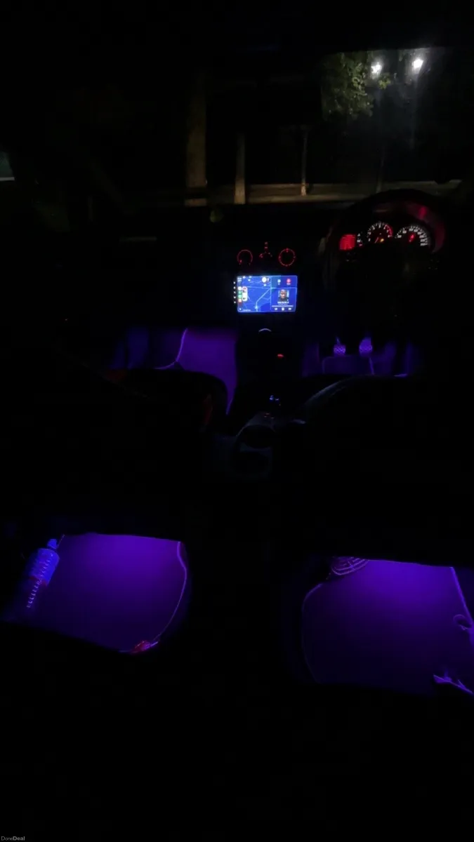 Image 4 of 6