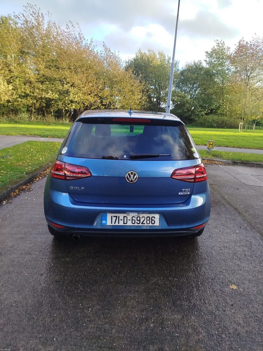 Image 2 of 6