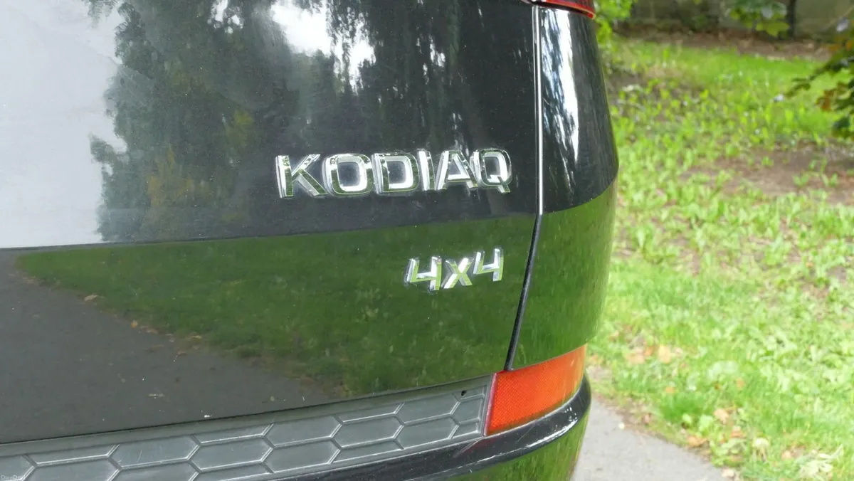 Image 4 of 7
