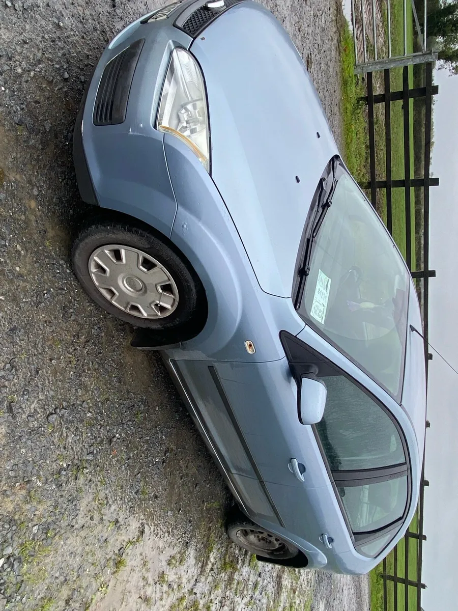 Image 3 of 7