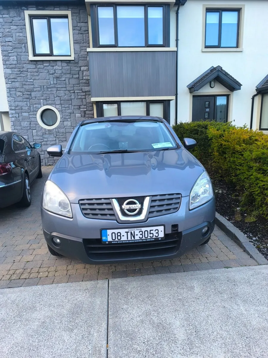 Image 4 of 10