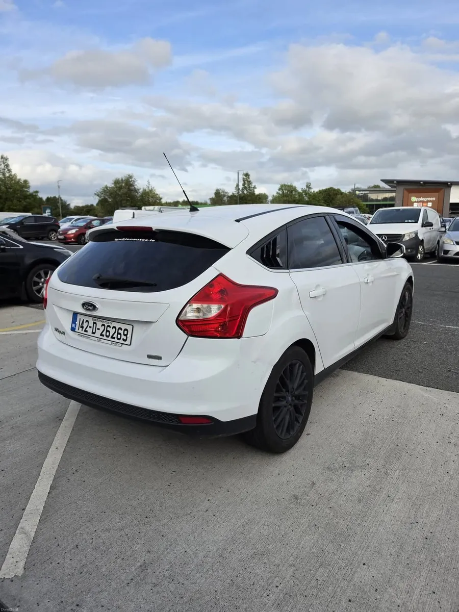 Image 4 of 6