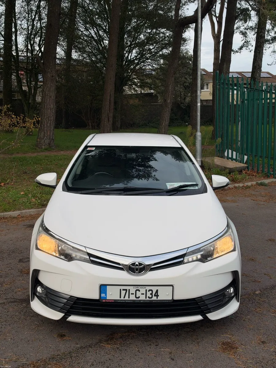 Image 2 of 11
