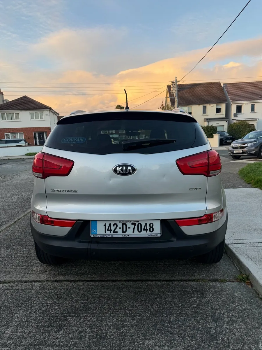 Image 3 of 10