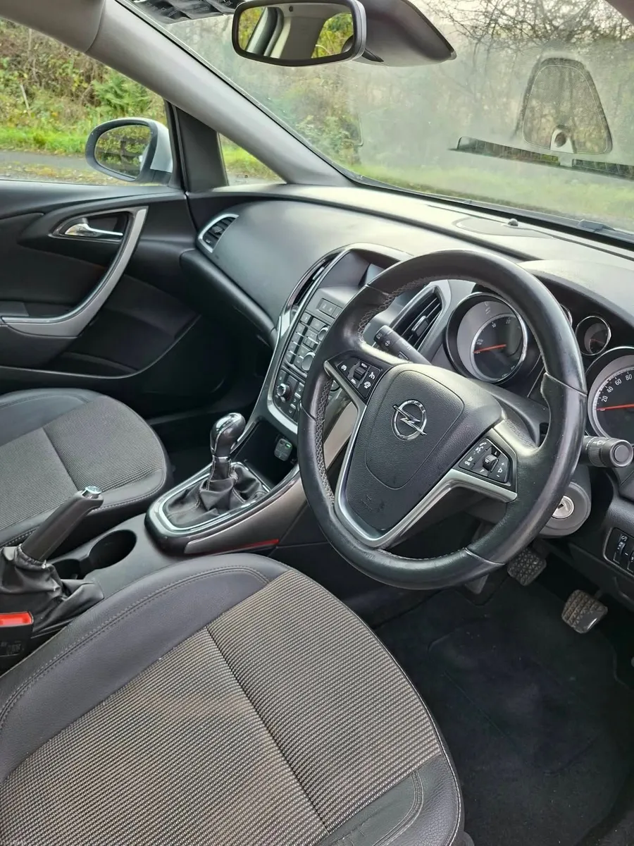 Image 4 of 15