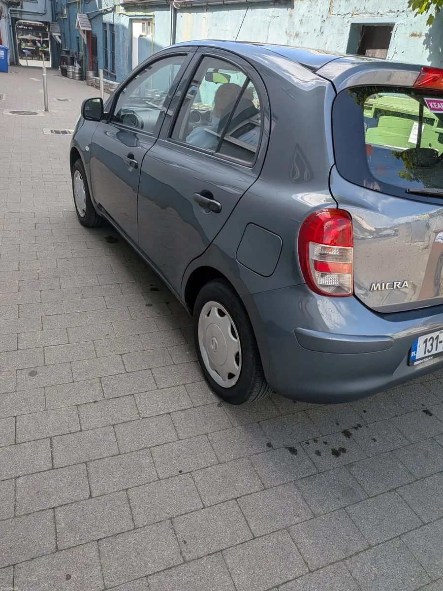 Image 4 of 11