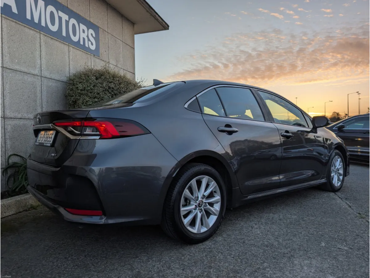 Image 6 of 25