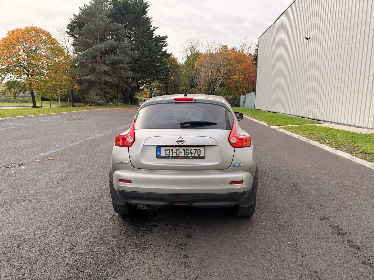 Image 4 of 8