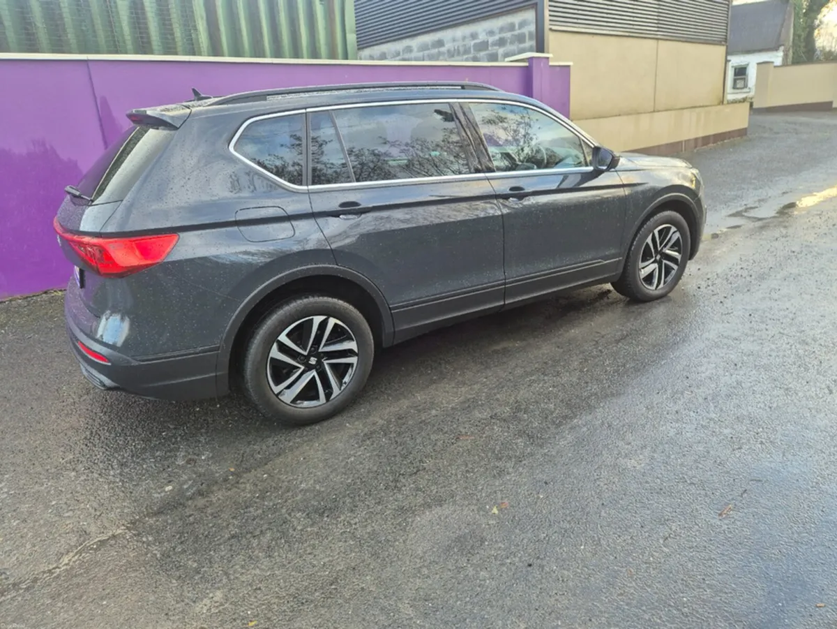 Image 4 of 18