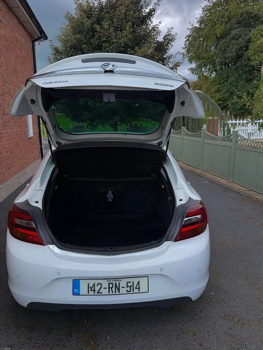 Image 2 of 11