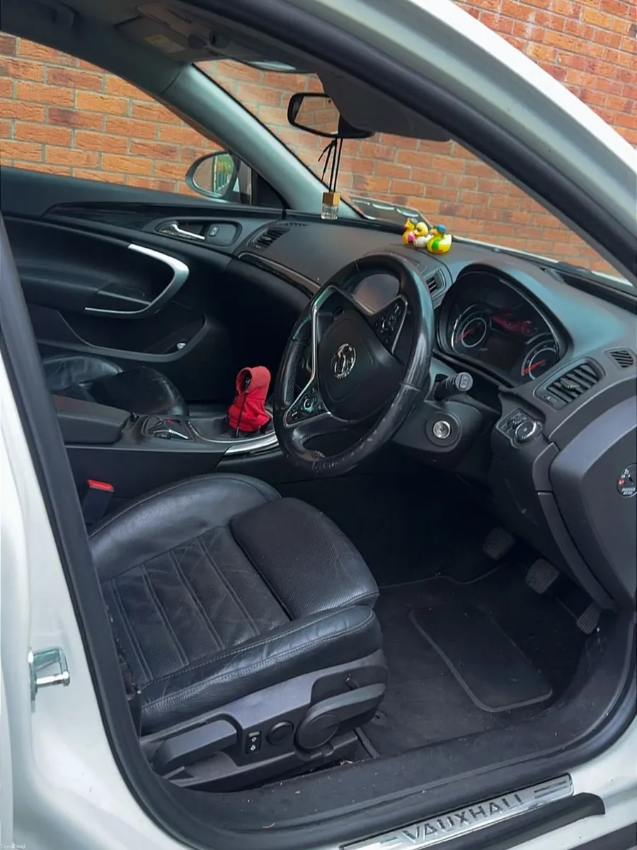 Image 4 of 11