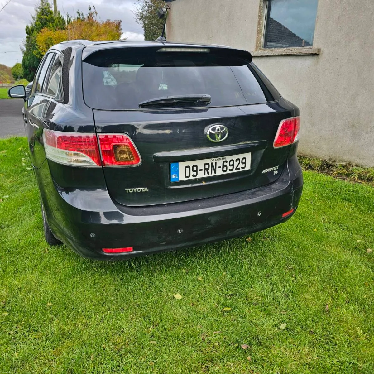 Image 2 of 10