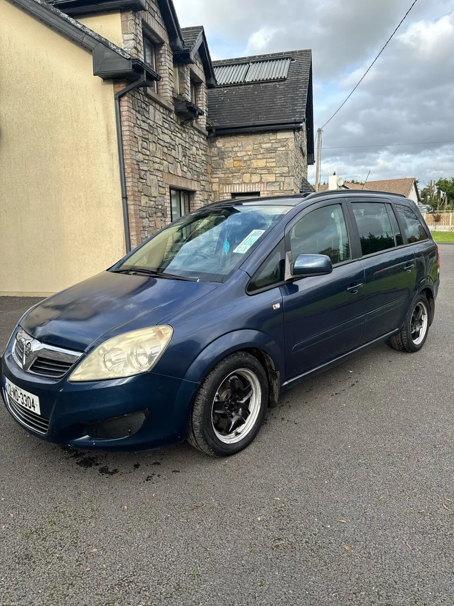 Image 2 of 18