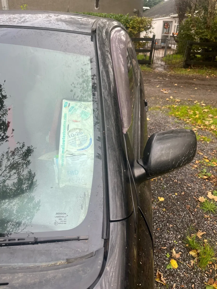 Image 2 of 6