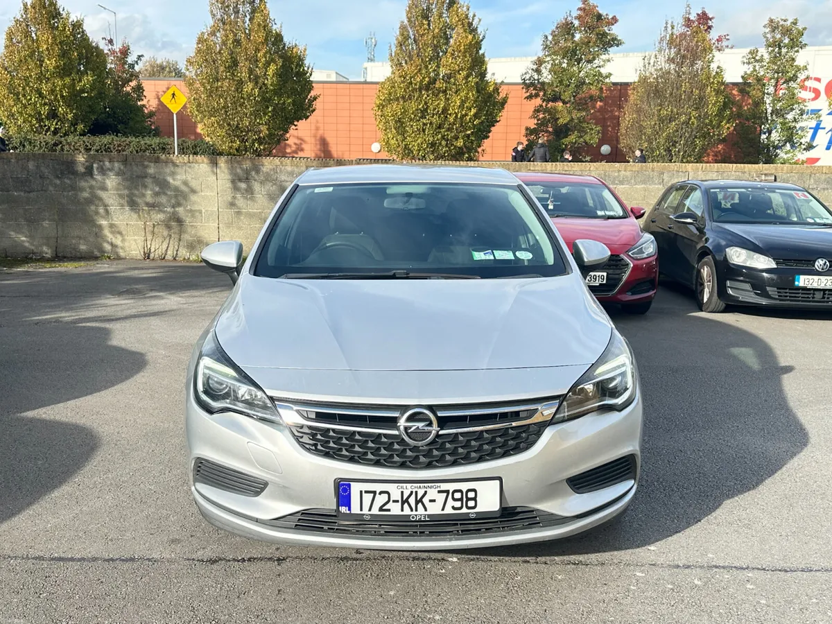 Image 3 of 18
