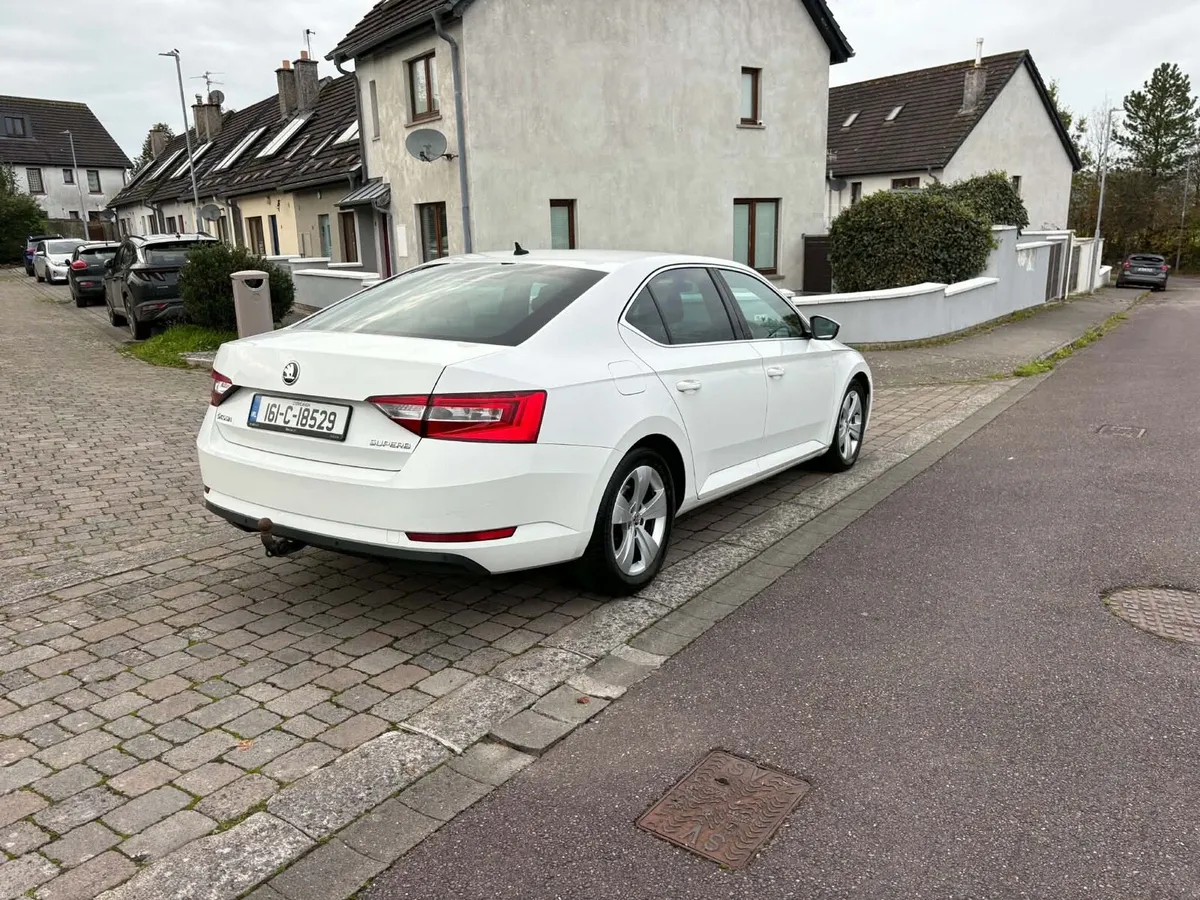 Image 4 of 9