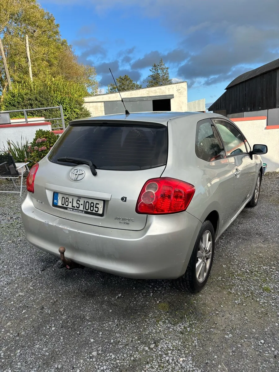 Image 4 of 10