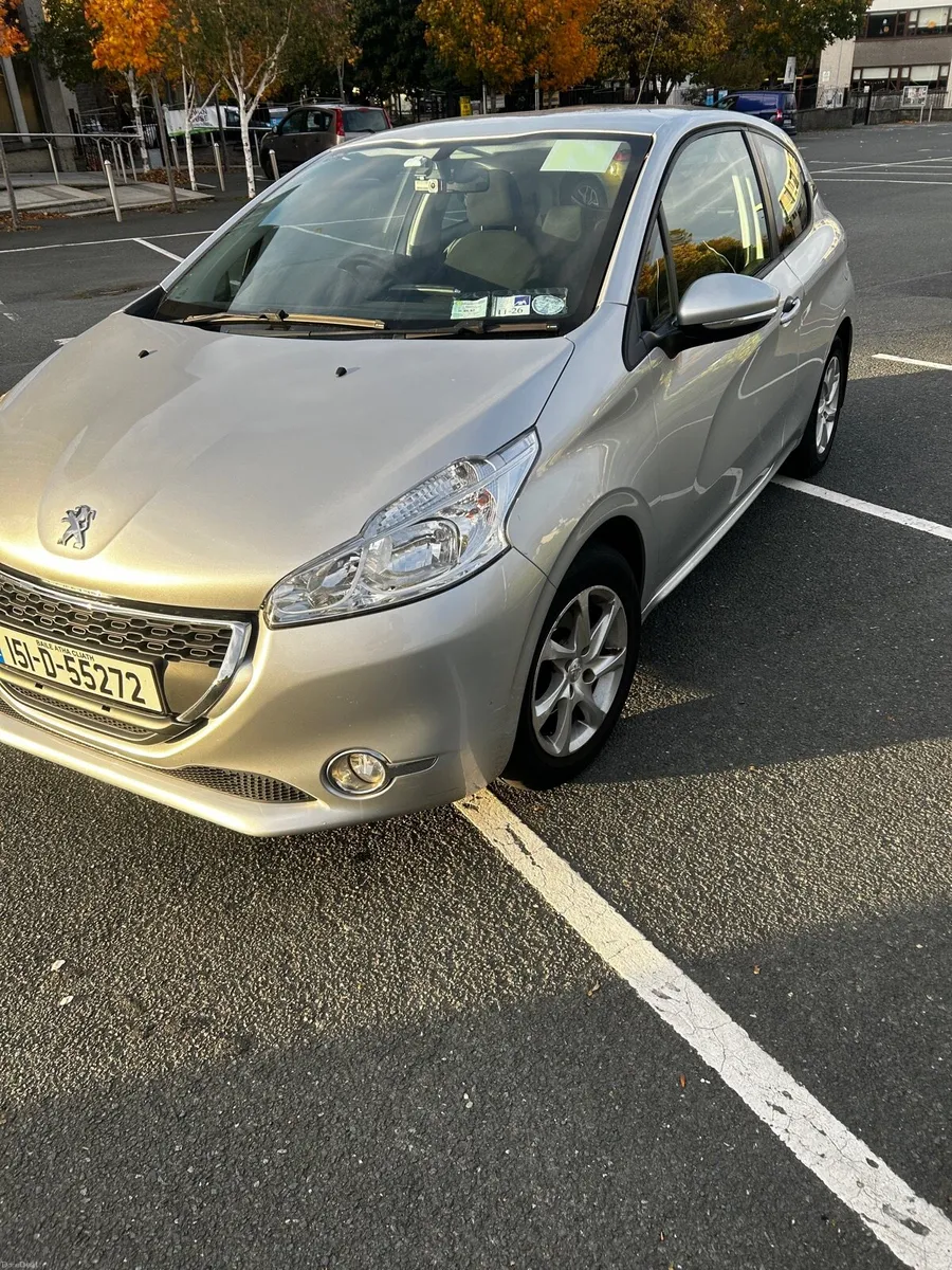 Image 2 of 11
