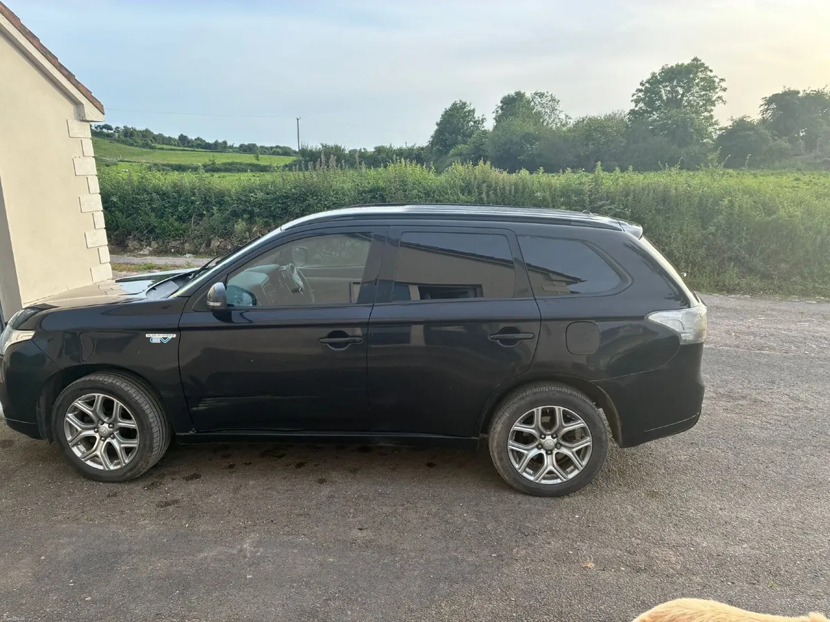 Image 6 of 10