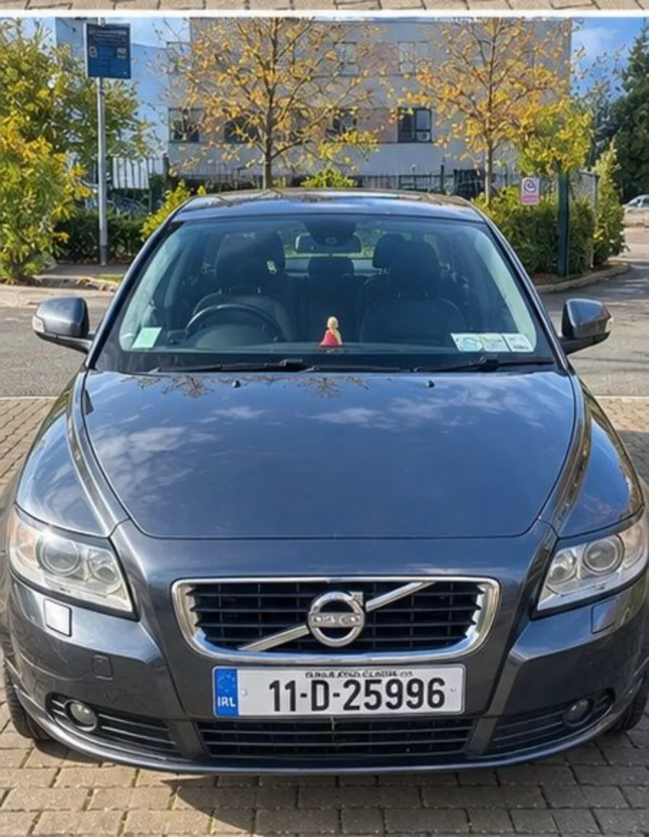 Image 1 of 6