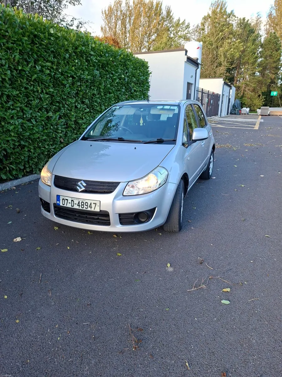 Image 2 of 10