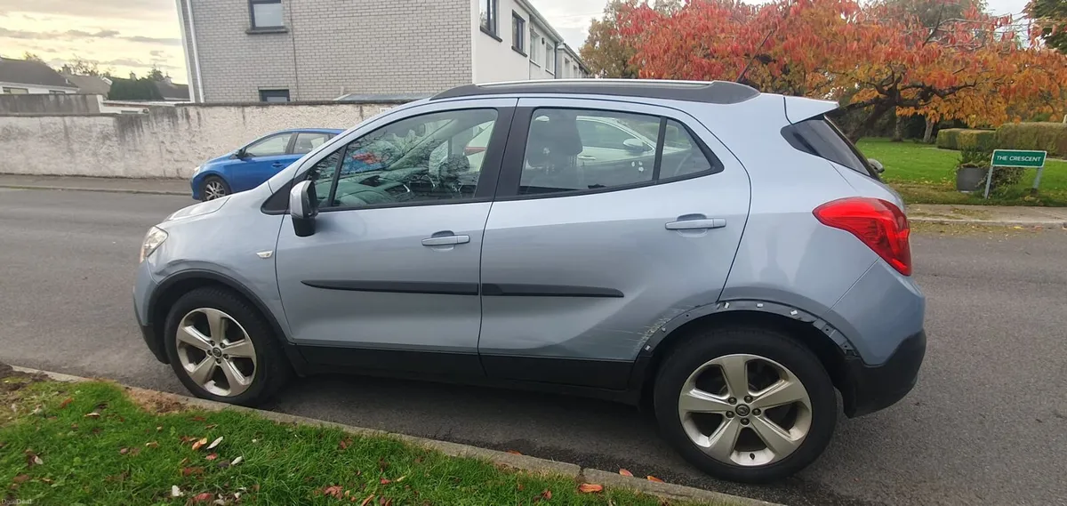 Image 2 of 9