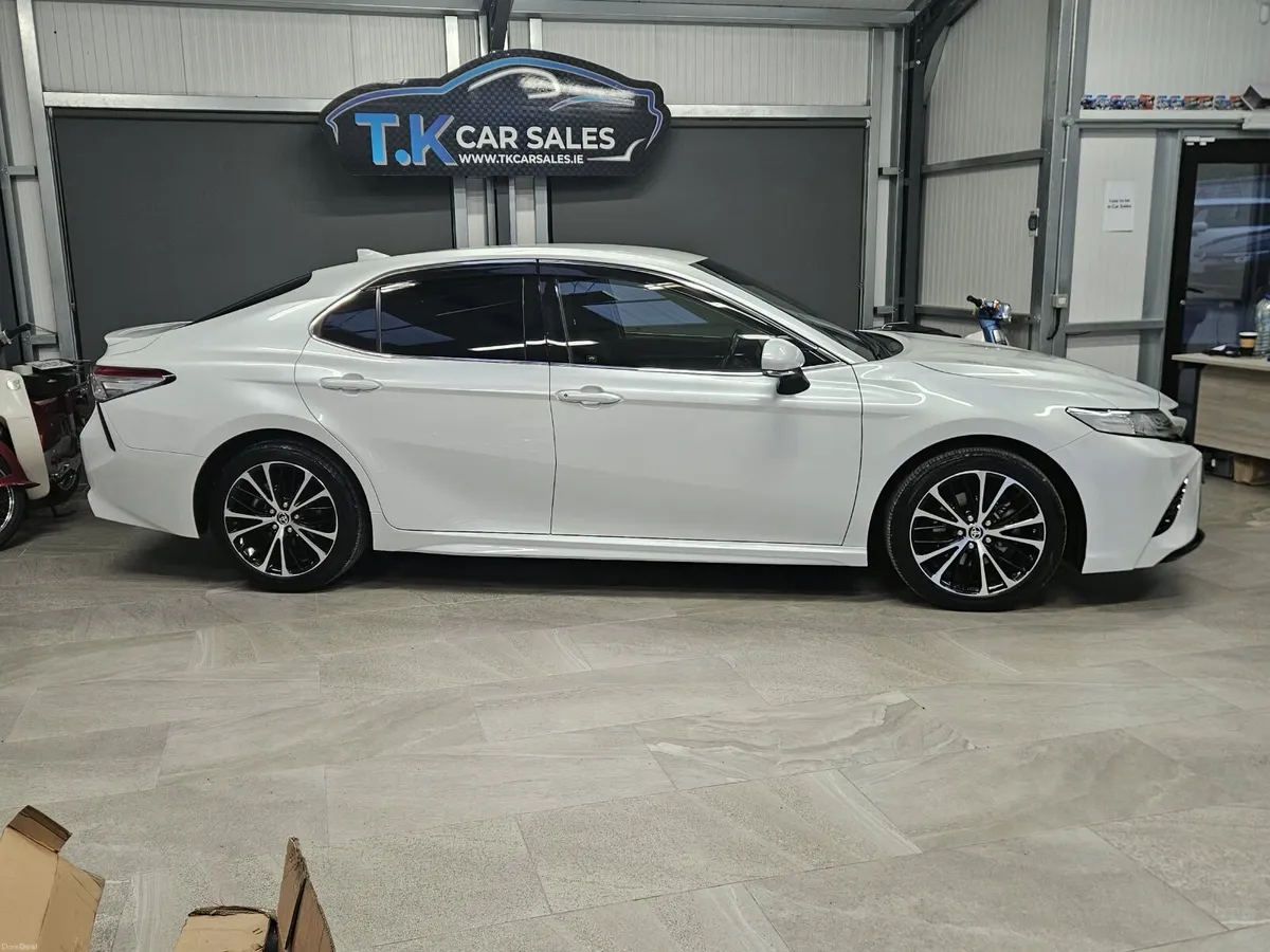Image 2 of 17