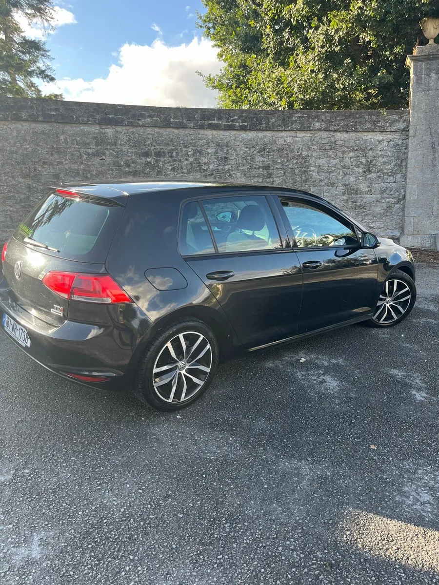 Image 2 of 10