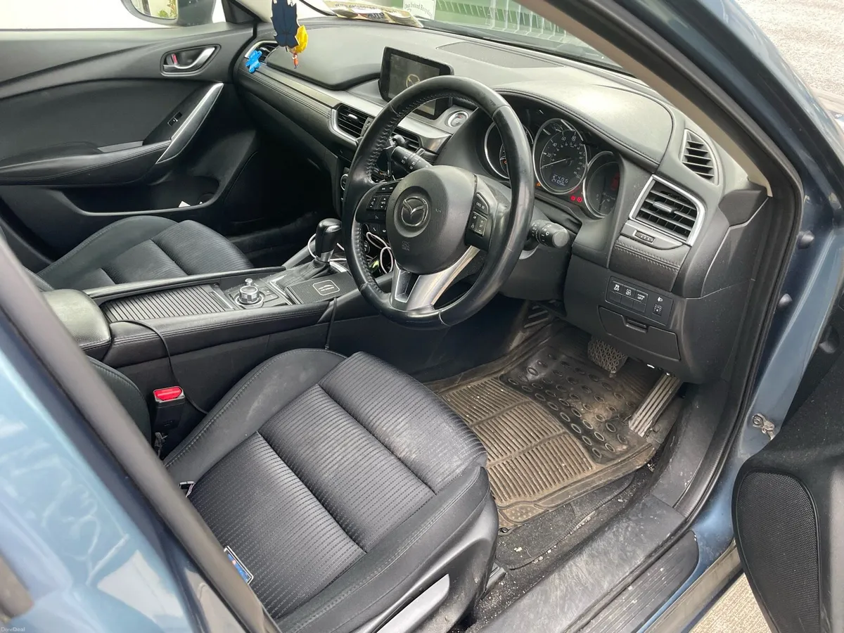 Image 4 of 5